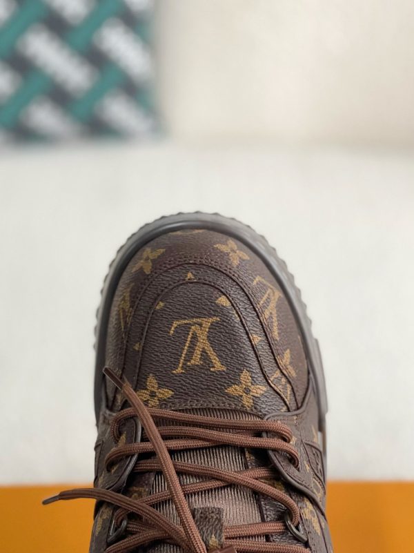 「#3340」 LOUIS VUITTON TRAINER SNEAKERS - Image 9