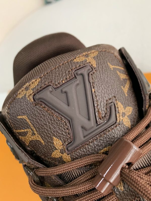 「#3340」 LOUIS VUITTON TRAINER SNEAKERS - Image 10