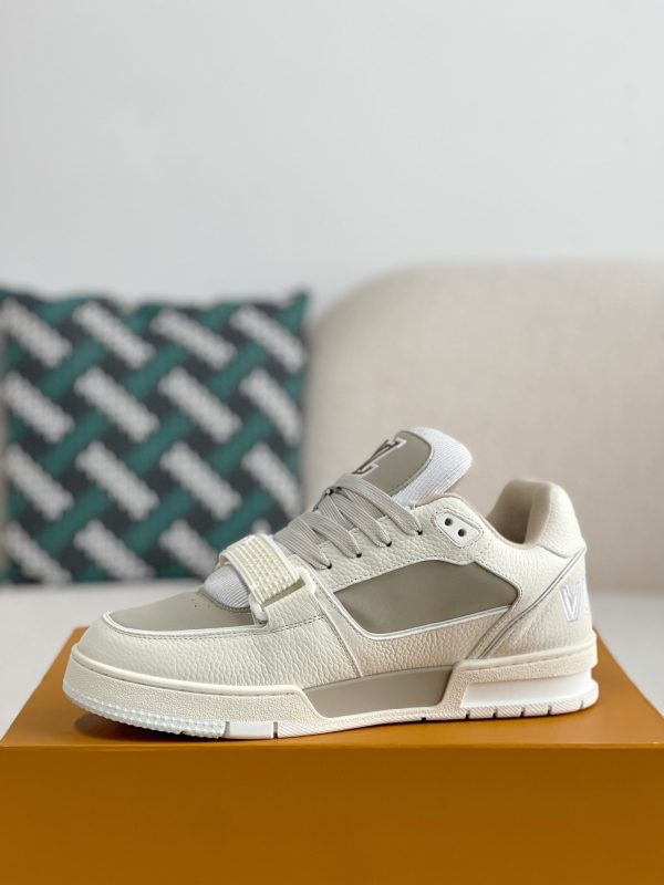「#3343」 LOUIS VUITTON TRAINER SNEAKERS - Image 4