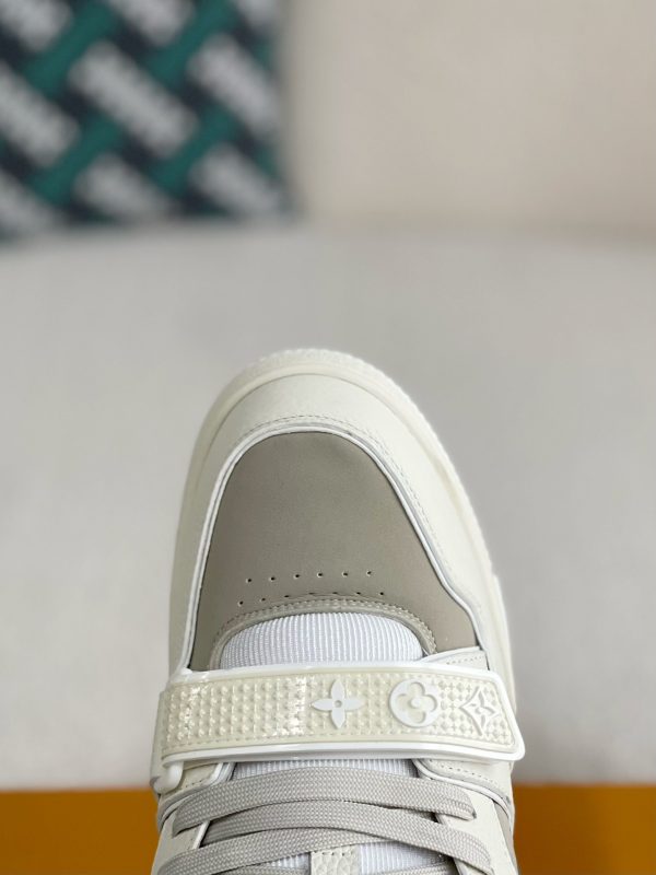 「#3343」 LOUIS VUITTON TRAINER SNEAKERS - Image 8
