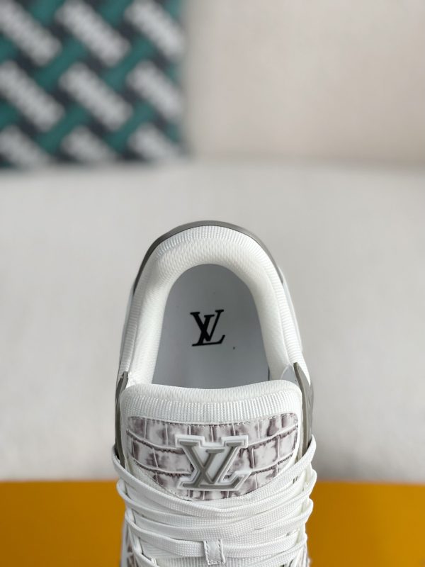 「#3368」 LOUIS VUITTON TRAINER SNEAKERS - Image 9