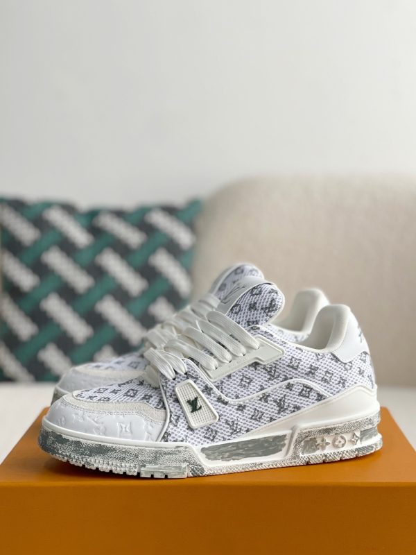 「#3369」 LOUIS VUITTON TRAINER SNEAKERS - Image 2