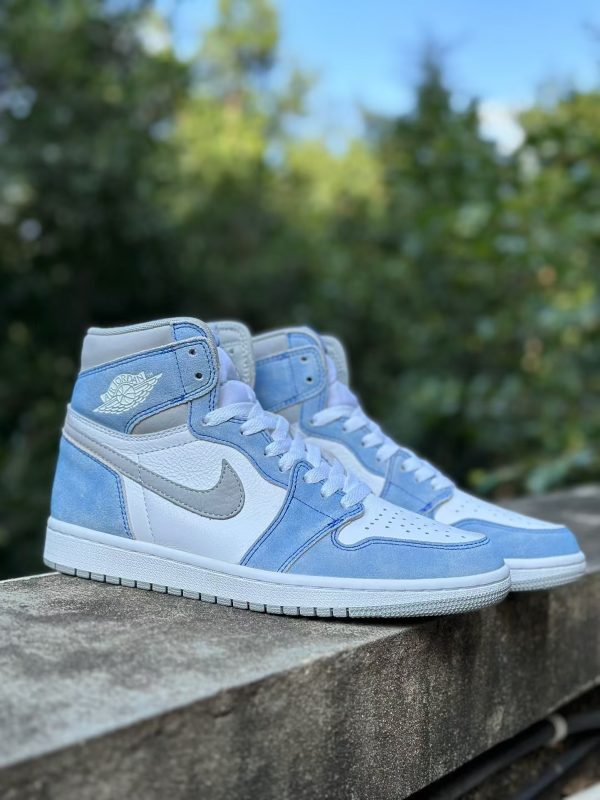 ¡¸#3477¡¹Air Jordan 1 Retro High Hyper Royal Smoke Grey - Image 2