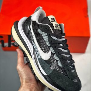 ¡¸#3505¡¹Sacai x Nike VaporWaffle black and white