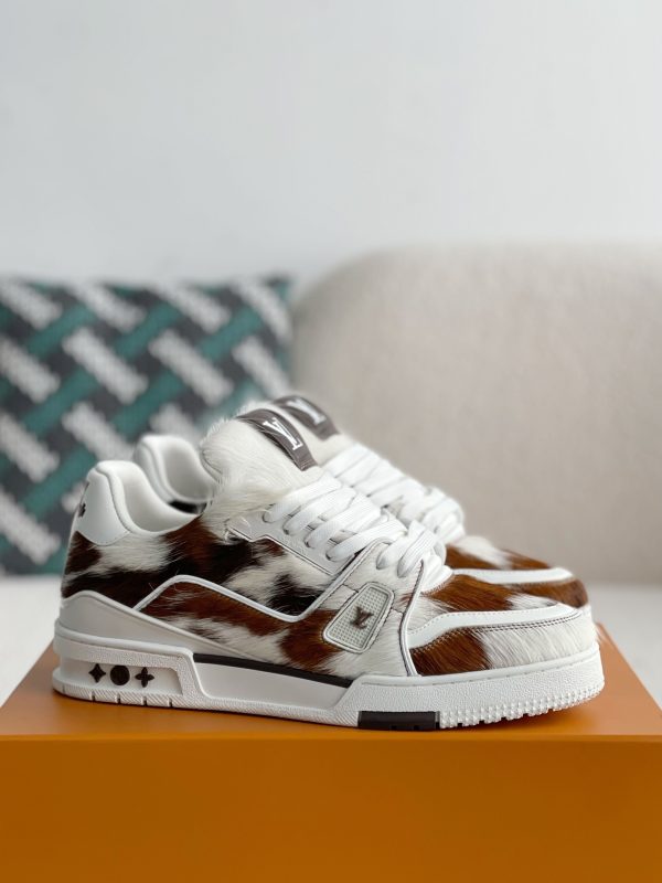 「#3530」 LOUIS VUITTON TRAINER SNEAKERS