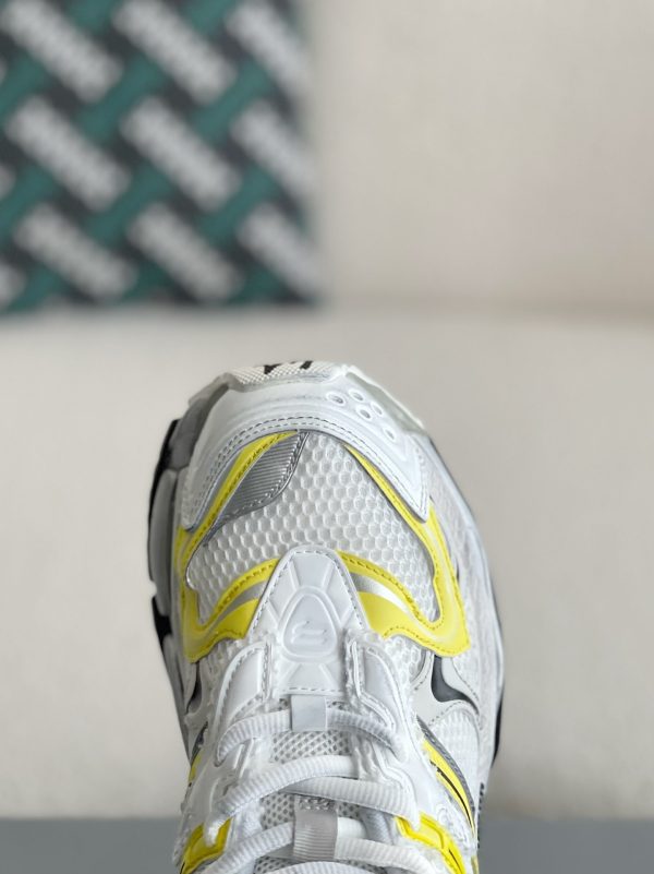 ¡¸#3661¡¹ Balenciaga Runner Sneakers - Image 9