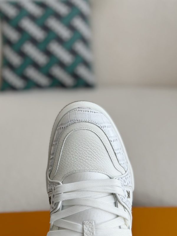 「#3696」 LOUIS VUITTON TRAINER SNEAKERS - Image 9