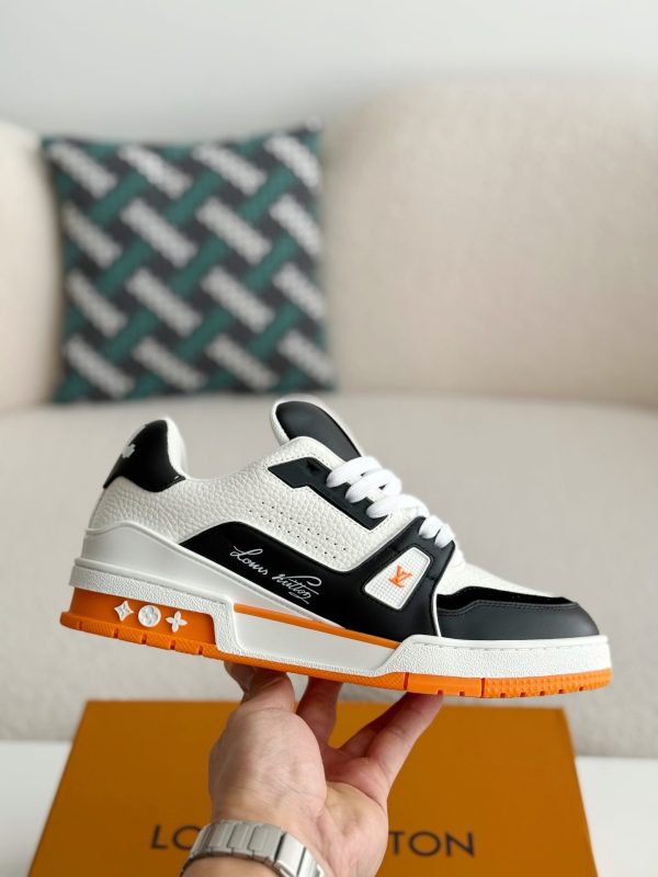 「#3719」LOUIS VUITTON TRAINER SNEAKERS - Image 6
