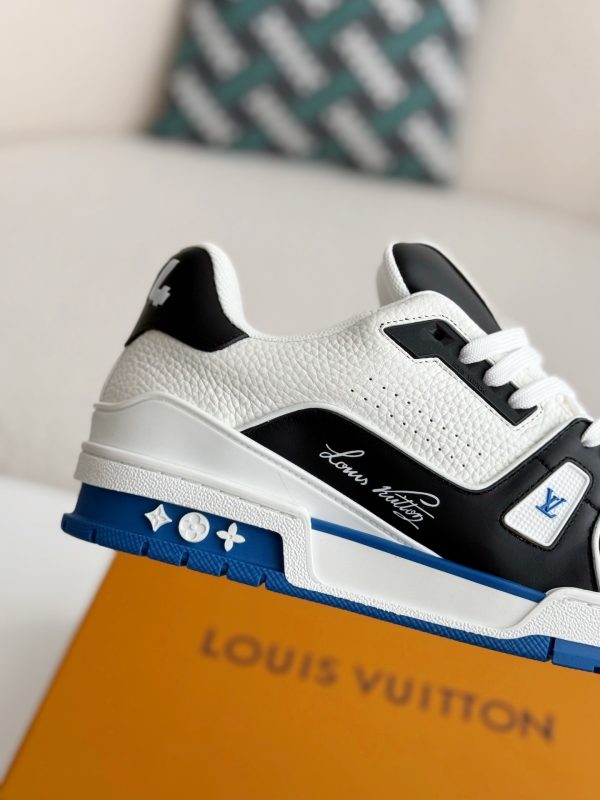 「#3720」LOUIS VUITTON TRAINER SNEAKERS - Image 7