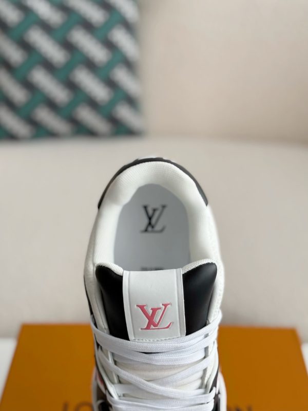 「#3721」LOUIS VUITTON TRAINER SNEAKERS - Image 9