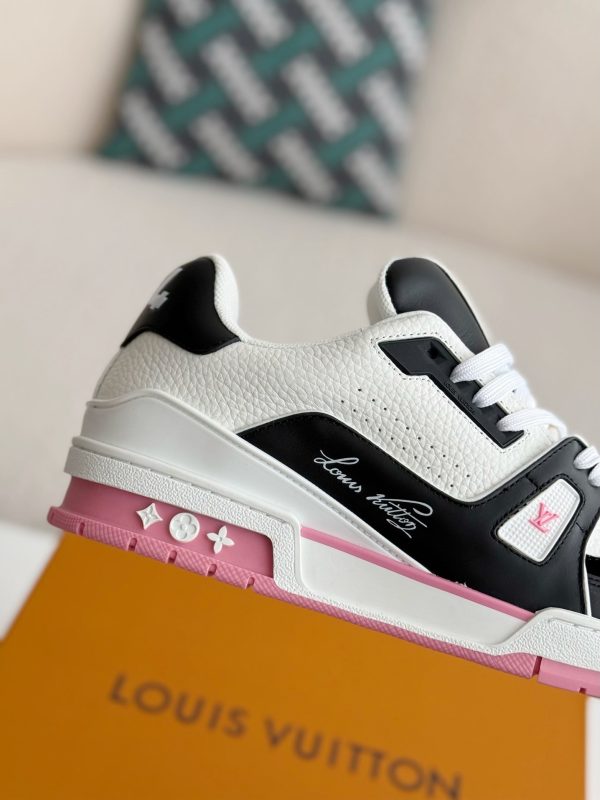 「#3721」LOUIS VUITTON TRAINER SNEAKERS - Image 7