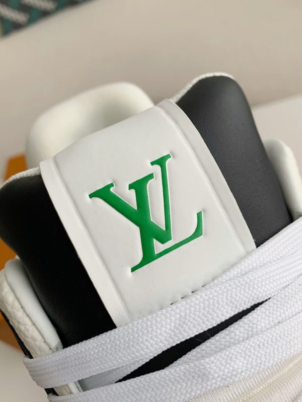 「#3722」LOUIS VUITTON TRAINER SNEAKERS - Image 10