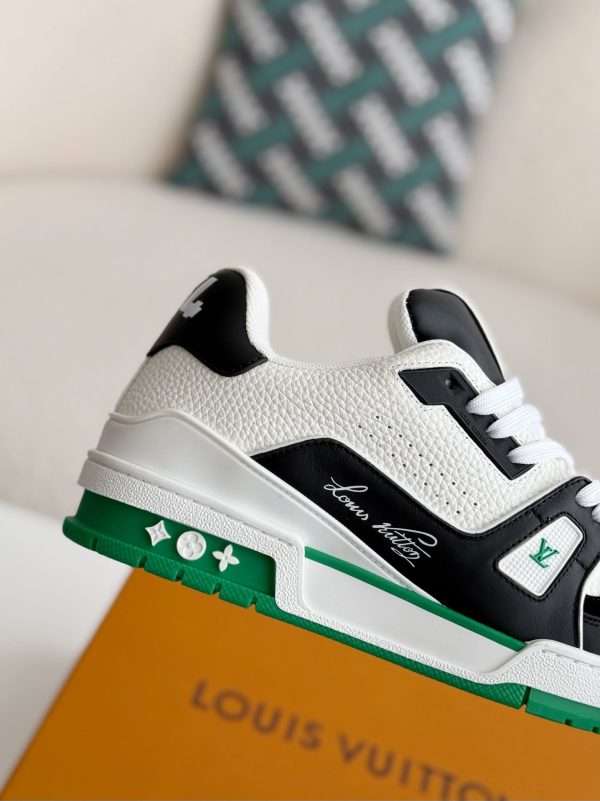 「#3722」LOUIS VUITTON TRAINER SNEAKERS - Image 7