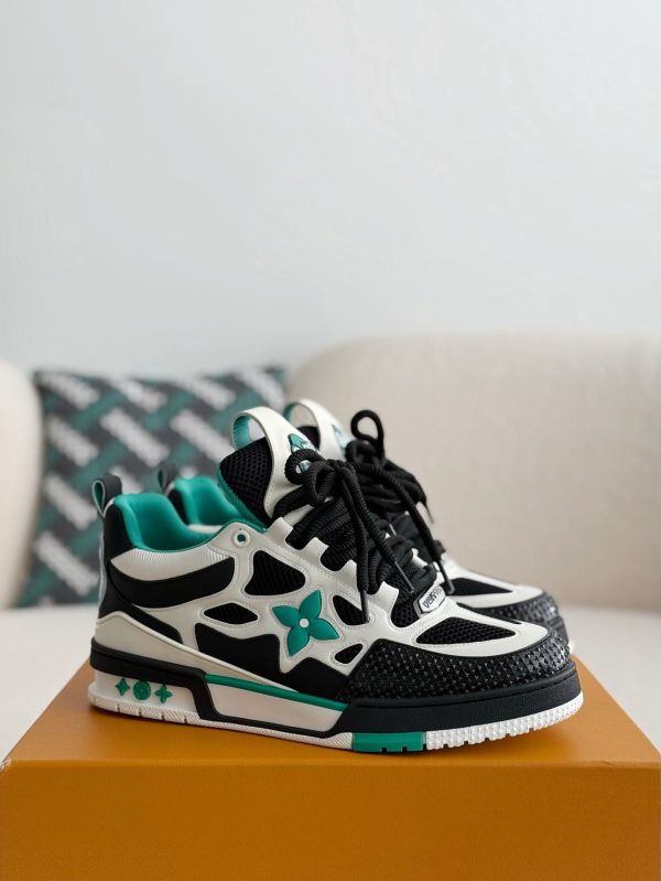 「#3740」LOUIS VUITTON RUNNER TATIC sneakers