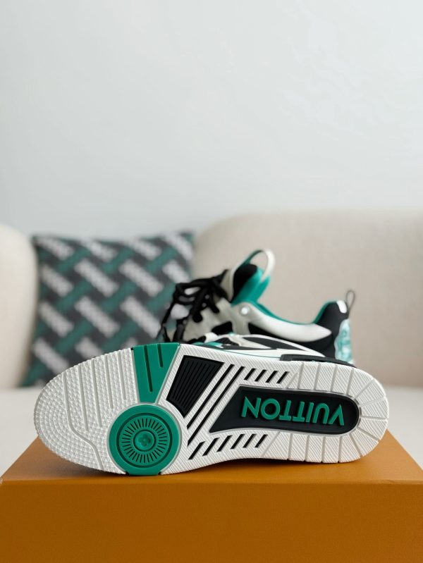 「#3740」LOUIS VUITTON RUNNER TATIC sneakers - Image 5