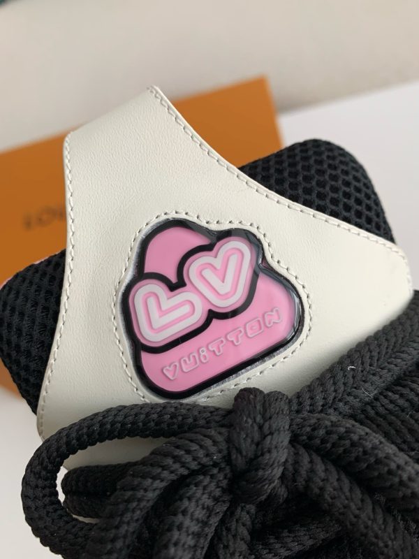 「#3743」LOUIS VUITTON RUNNER TATIC sneakers - Image 10
