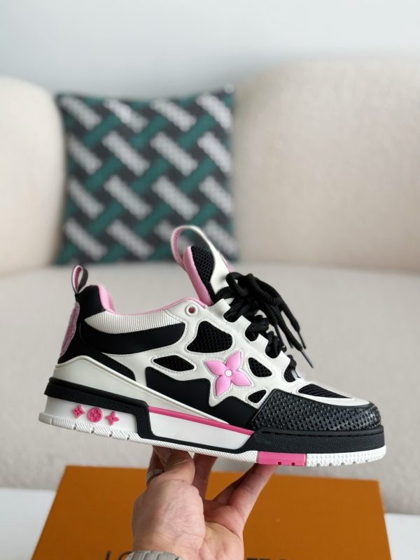 「#3743」LOUIS VUITTON RUNNER TATIC sneakers - Image 6