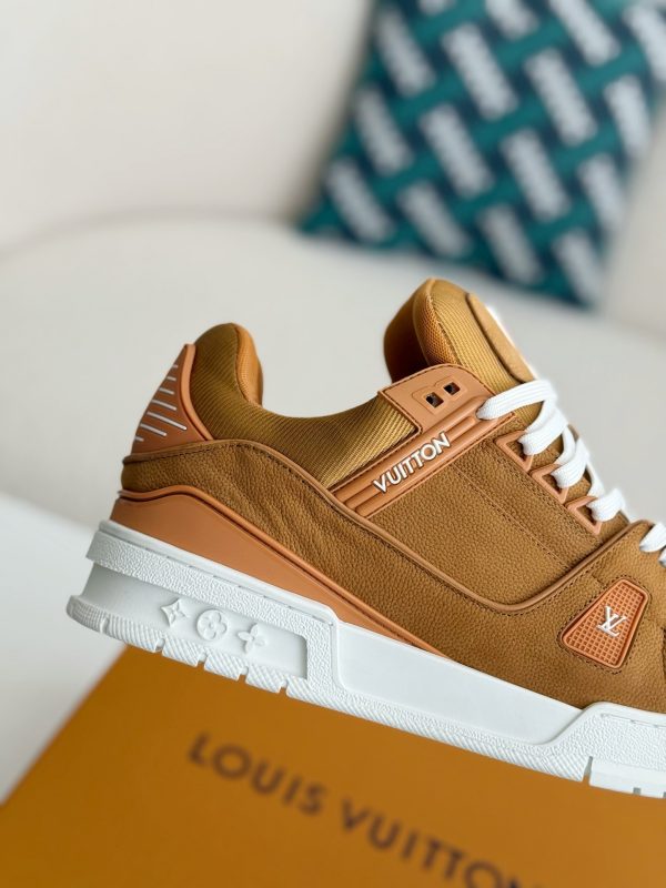 「#3756」 LOUIS VUITTON TRAINER SNEAKERS - Image 7