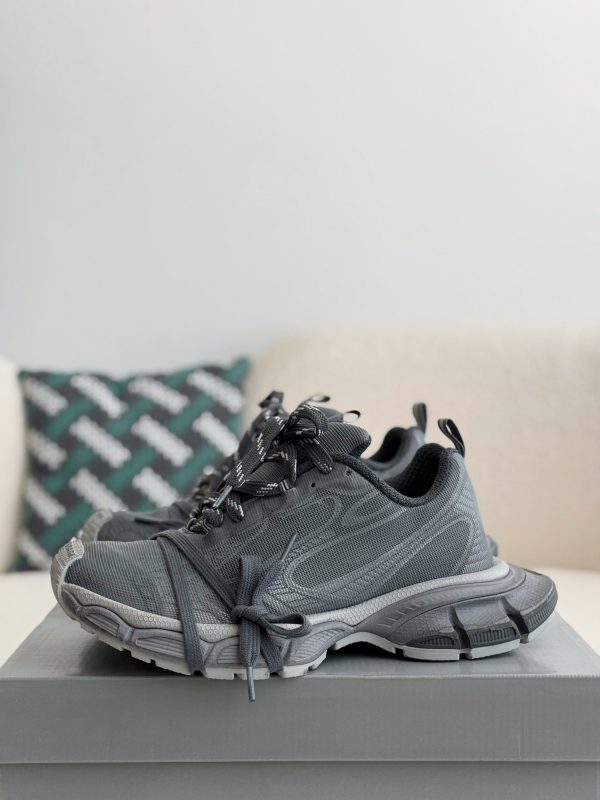 ¡¸#3857¡¹Balenciaga Runner Sneakers - Image 2