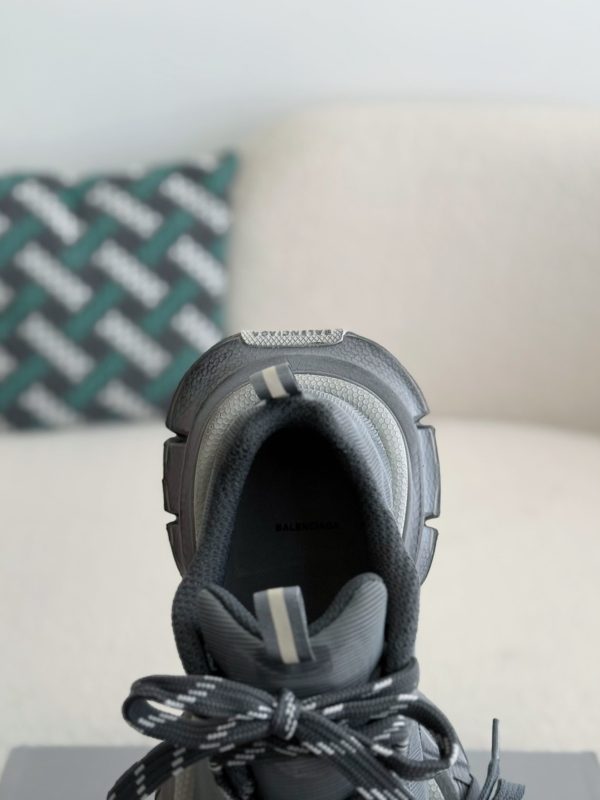 ¡¸#3857¡¹Balenciaga Runner Sneakers - Image 8