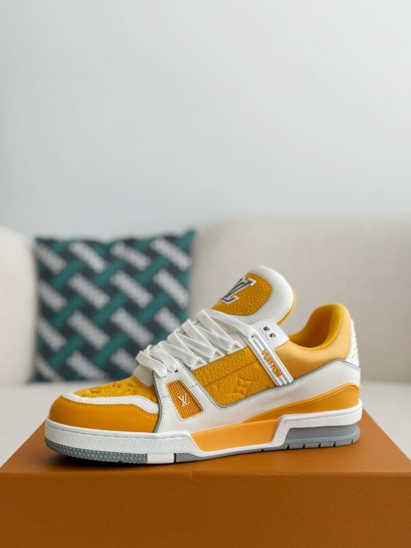 「#3889」 LOUIS VUITTON TRAINER SNEAKERS - Image 4