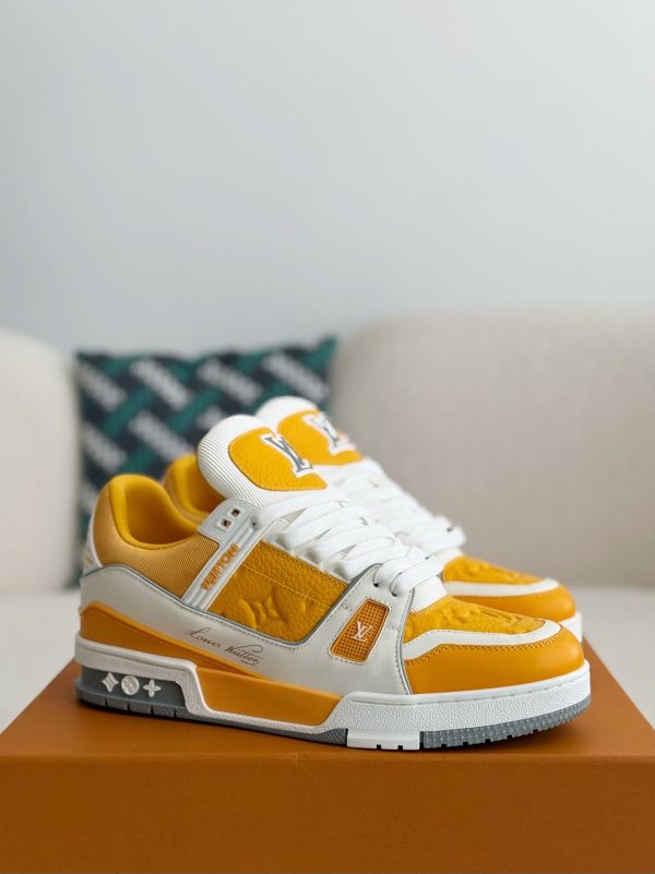 「#3889」 LOUIS VUITTON TRAINER SNEAKERS