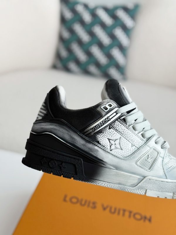 「#3893」 LOUIS VUITTON TRAINER SNEAKERS - Image 7