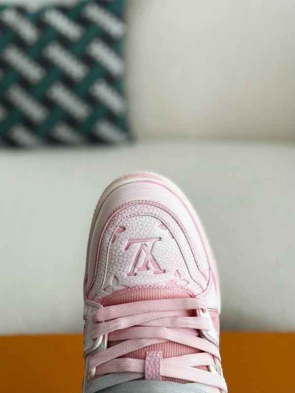 「#3894」 LOUIS VUITTON TRAINER SNEAKERS - Image 9