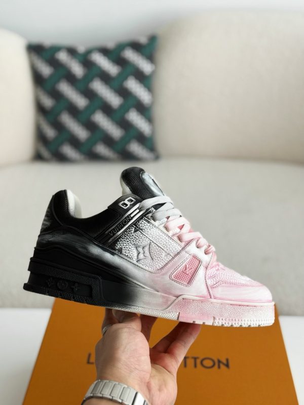 「#3894」 LOUIS VUITTON TRAINER SNEAKERS - Image 6