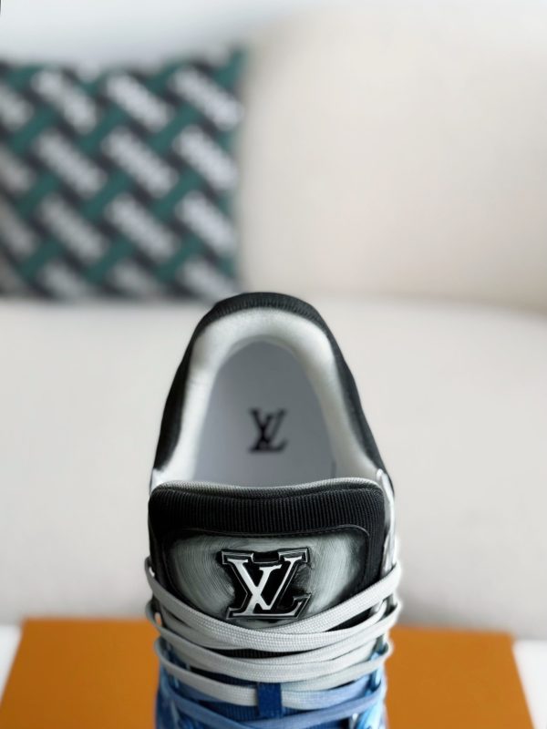「#3895」 LOUIS VUITTON TRAINER SNEAKERS - Image 9