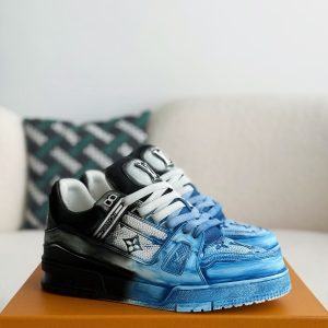 「#3895」 LOUIS VUITTON TRAINER SNEAKERS