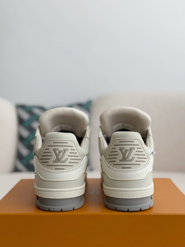 「#3904」 LOUIS VUITTON TRAINER SNEAKERS - Image 3