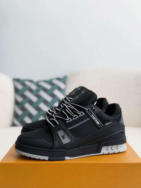 「#3905」 LOUIS VUITTON TRAINER SNEAKERS - Image 2