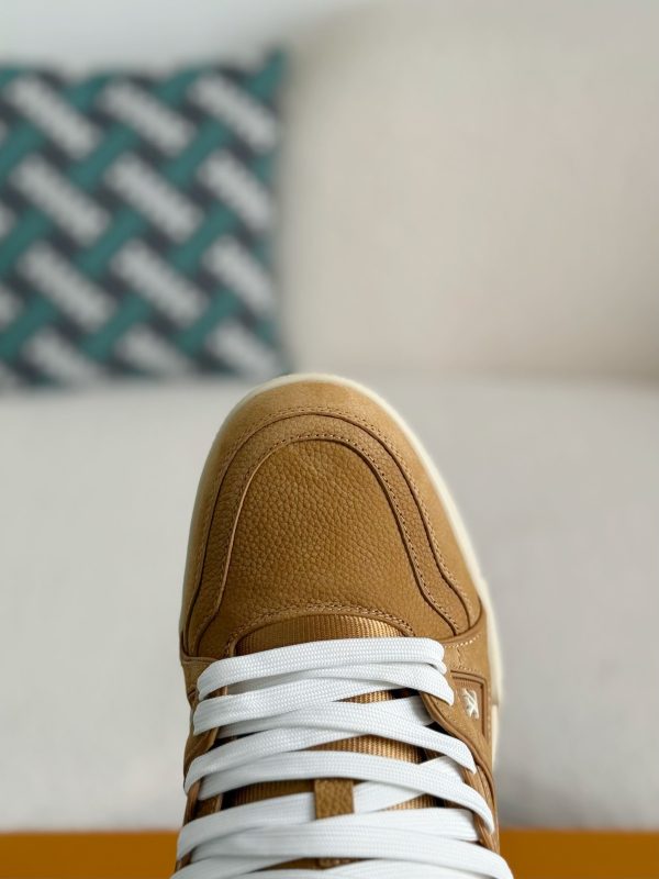 「#3910」 LOUIS VUITTON TRAINER SNEAKERS - Image 8