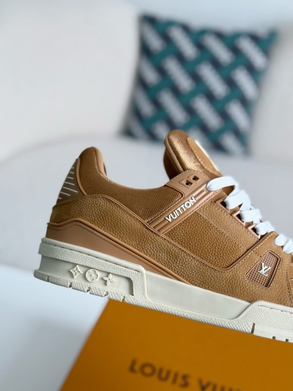 「#3910」 LOUIS VUITTON TRAINER SNEAKERS - Image 7