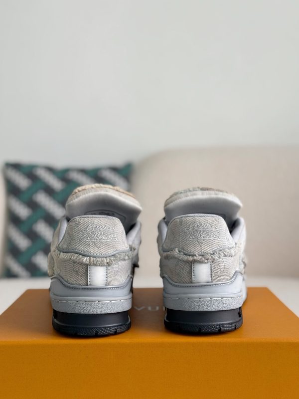 「#3917」 LOUIS VUITTON TRAINER SNEAKERS - Image 3