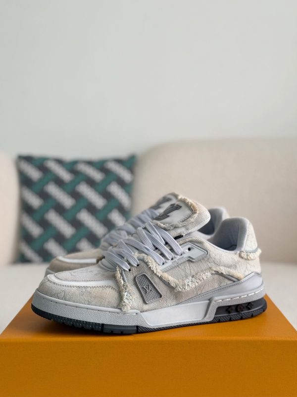 「#3917」 LOUIS VUITTON TRAINER SNEAKERS - Image 2