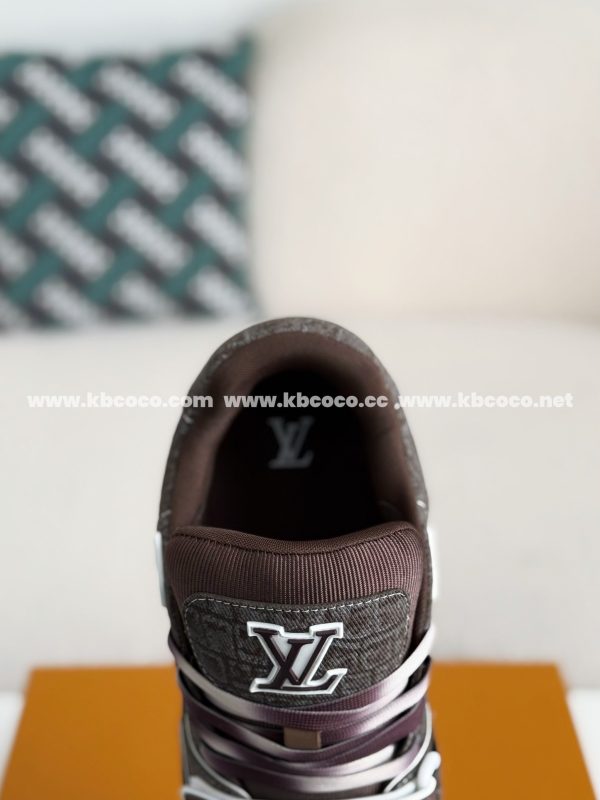 「#3923」 LOUIS VUITTON TRAINER SNEAKERS - Image 9