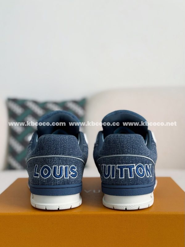 「#3924」 LOUIS VUITTON TRAINER SNEAKERS - Image 3