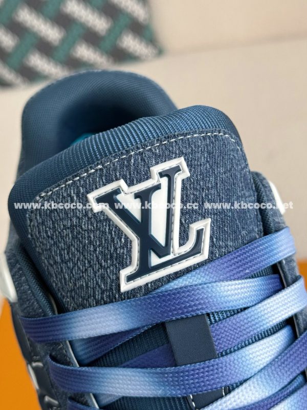 「#3924」 LOUIS VUITTON TRAINER SNEAKERS - Image 10