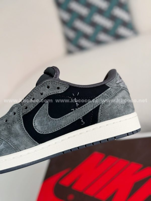 ¡¸#810¡¹Air Jordan1 x Travis Scott  1 Low OG Collaboration; Jointly issued Low-top basketball shoes - Image 7