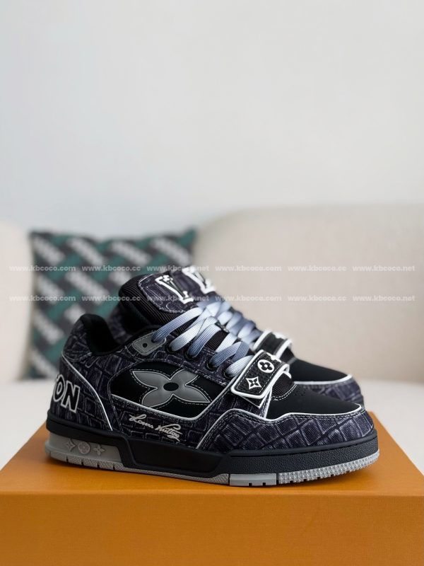 「#3945」LOUIS VUITTON TRAINER SNEAKERS