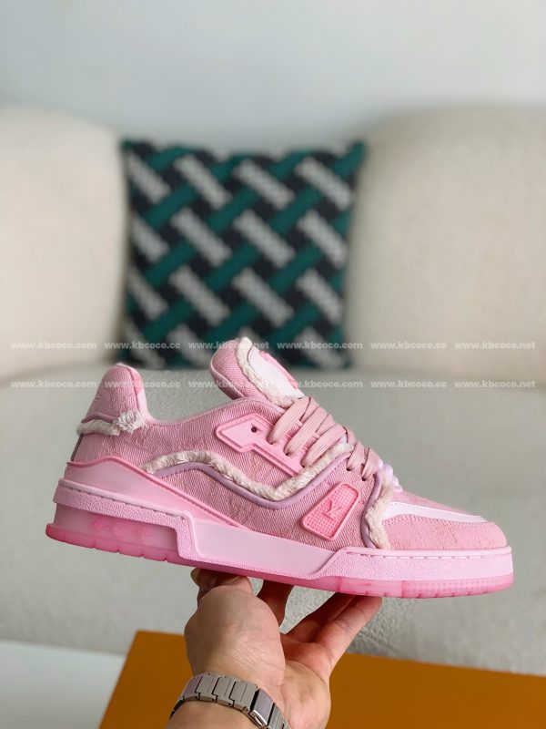 「#3901」 LOUIS VUITTON TRAINER SNEAKERS - Image 6