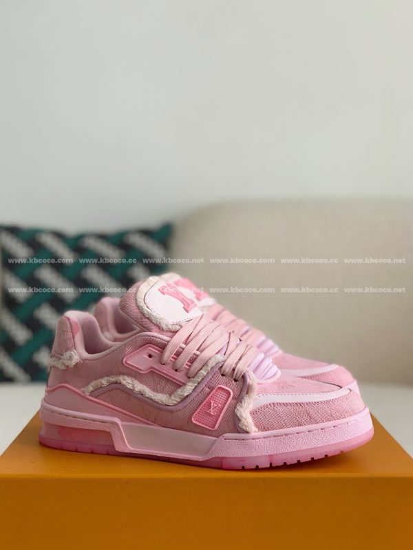 「#3901」 LOUIS VUITTON TRAINER SNEAKERS