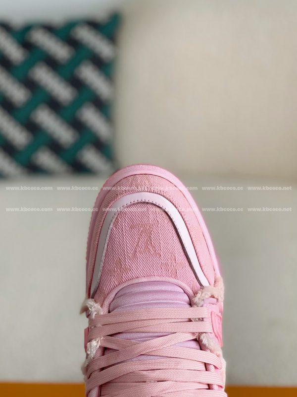 「#3901」 LOUIS VUITTON TRAINER SNEAKERS - Image 9