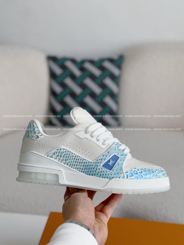 「#3968」LOUIS VUITTON TRAINER SNEAKERS - Image 6