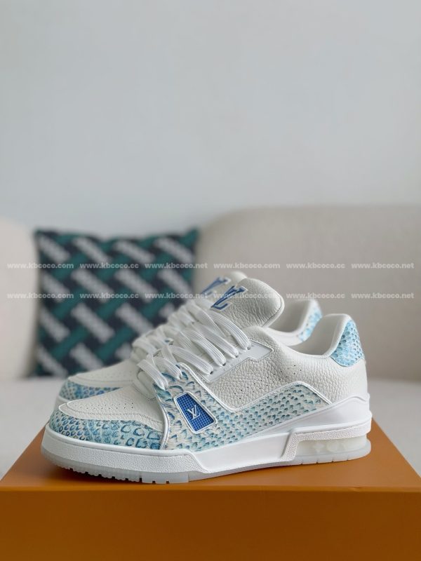 「#3968」LOUIS VUITTON TRAINER SNEAKERS - Image 2