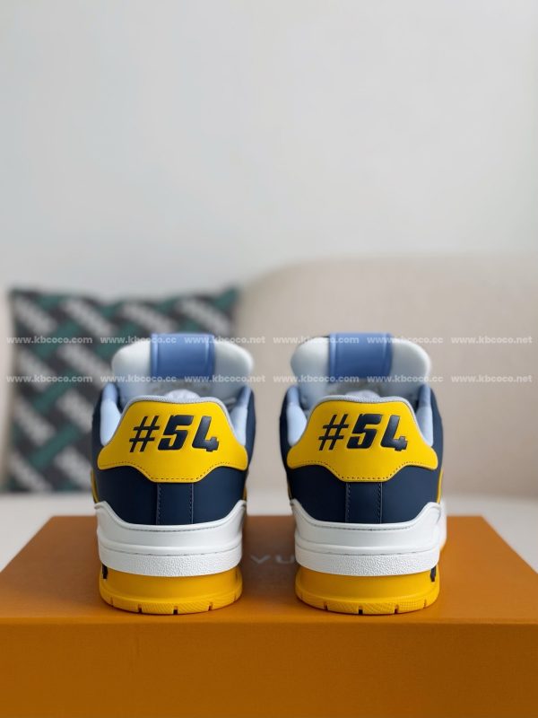 「#3992」LOUIS VUITTON TRAINER SNEAKERS - Image 3