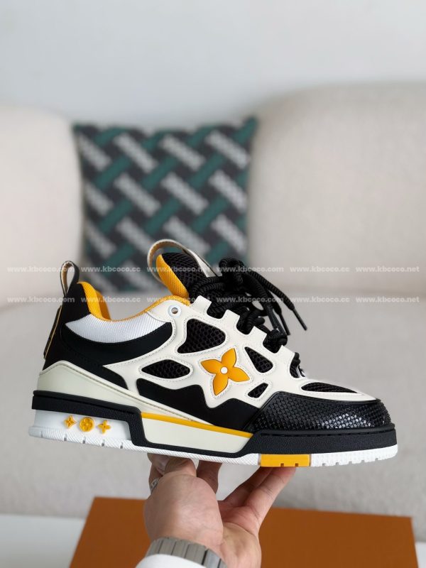 「#4016」LOUIS VUITTON RUNNER TATIC SNEAKERS - Image 6