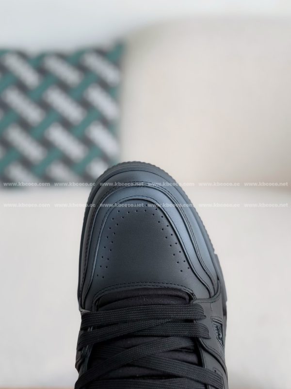 「#4011」LOUIS VUITTON TRAINER SNEAKERS - Image 8